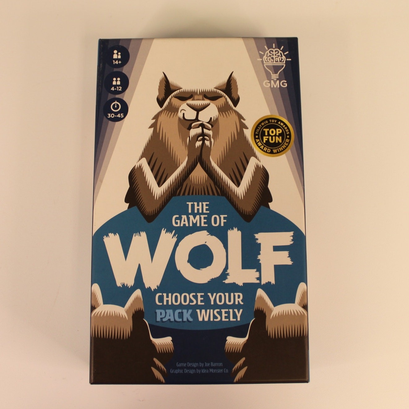 Game of Wolf  Gray Matters Trivia Game NEW 4 to 12 players