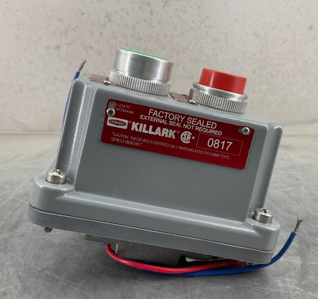 NEW KILLARK FXCS-0B4 SEAL-X FACTORY SEALED FXB SERIES BOXES DBL PUSHBUTTON