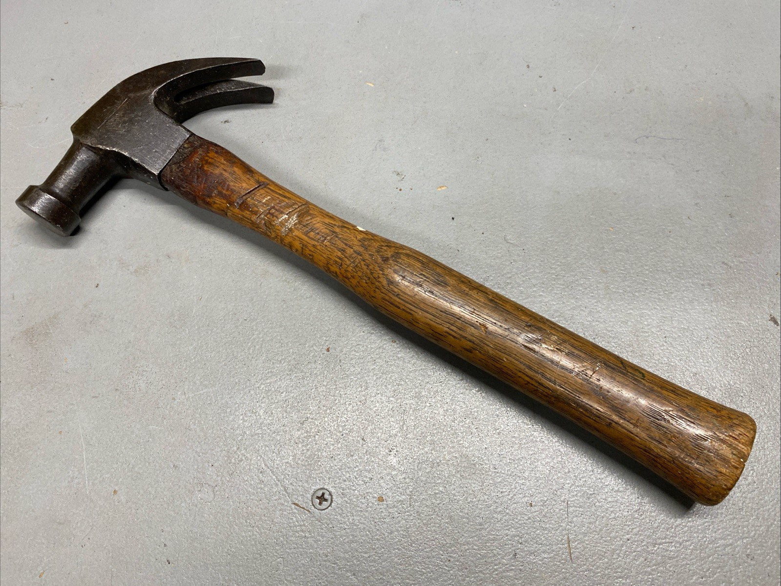 Vintage Plumb Victory 16oz Curved Claw Hammer Wood Handle