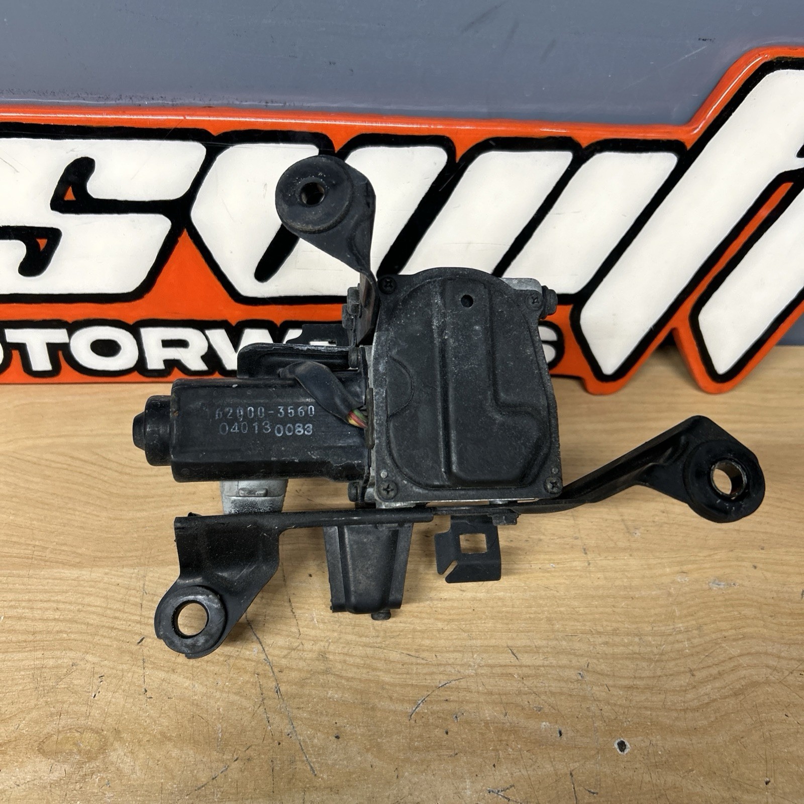 92-96 LEXUS UZZ30L SC400 CRUISE CONTROL ACTUATOR ASSEMBLY OEM