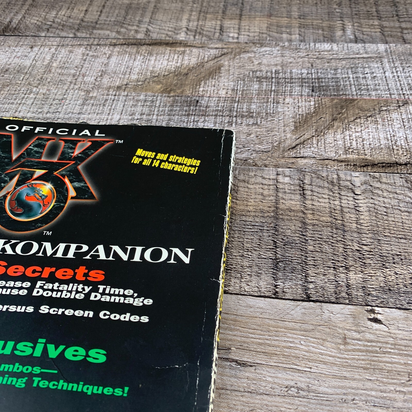 Official MK3 Fighters Kompanion Book Magazine