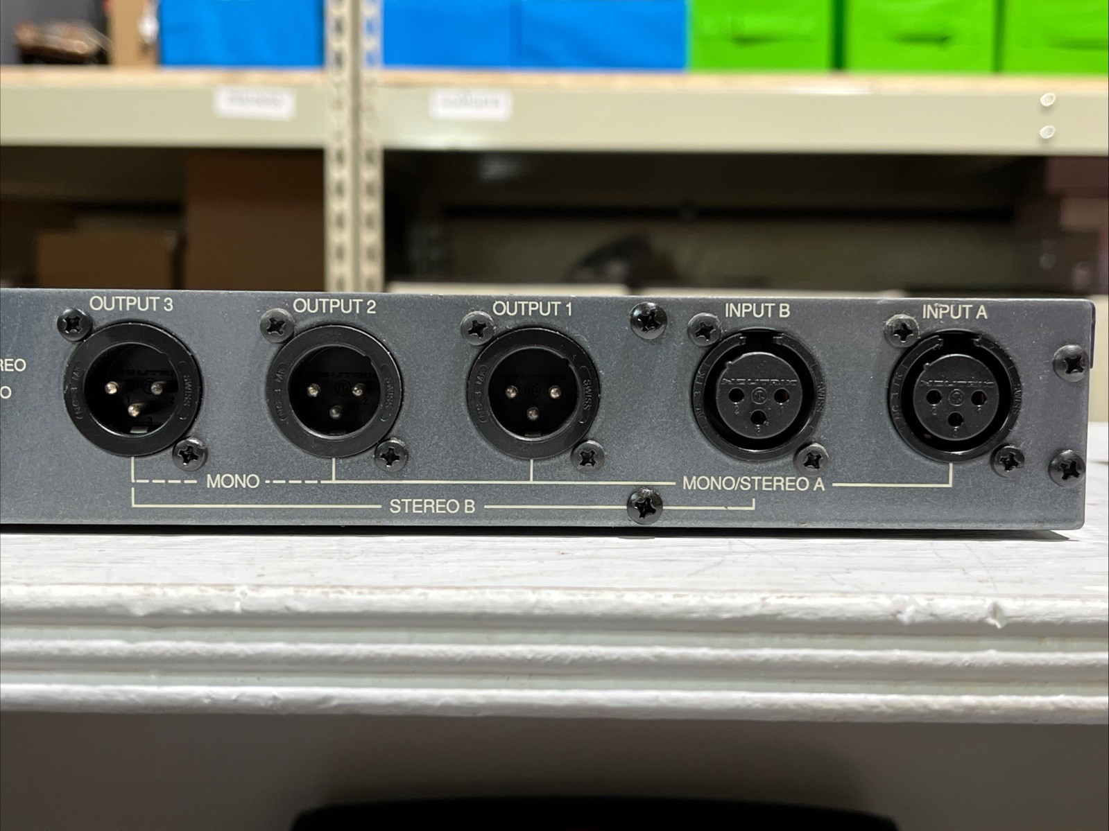 Peavey Architectural Acoustics IDL 1000 Multi-Tap Digital Delay Gray