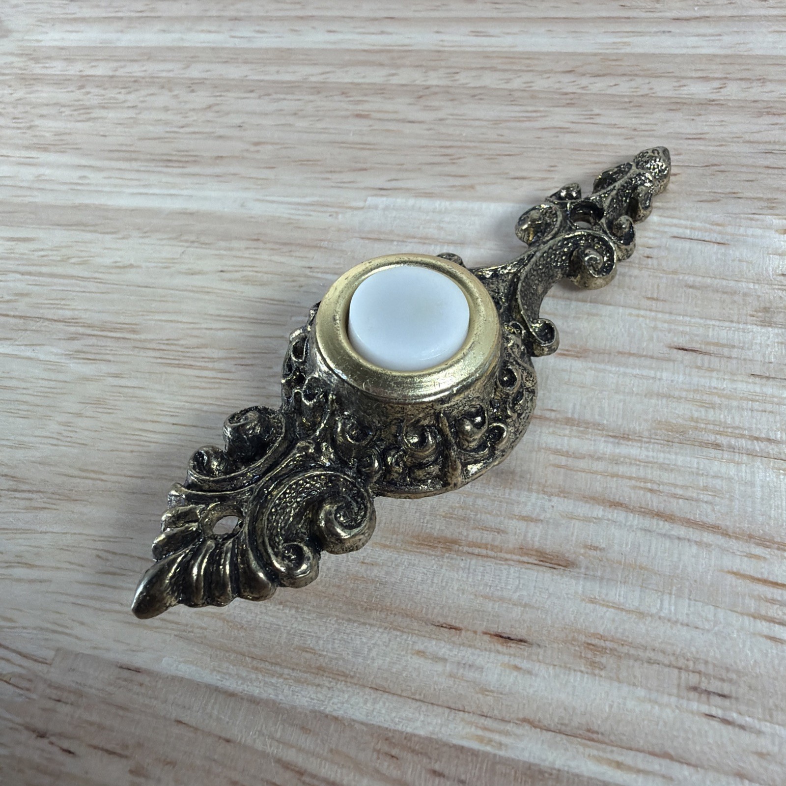 Vintage Victorian Trine Light Up Push Button Doorbell Elegant Scroll