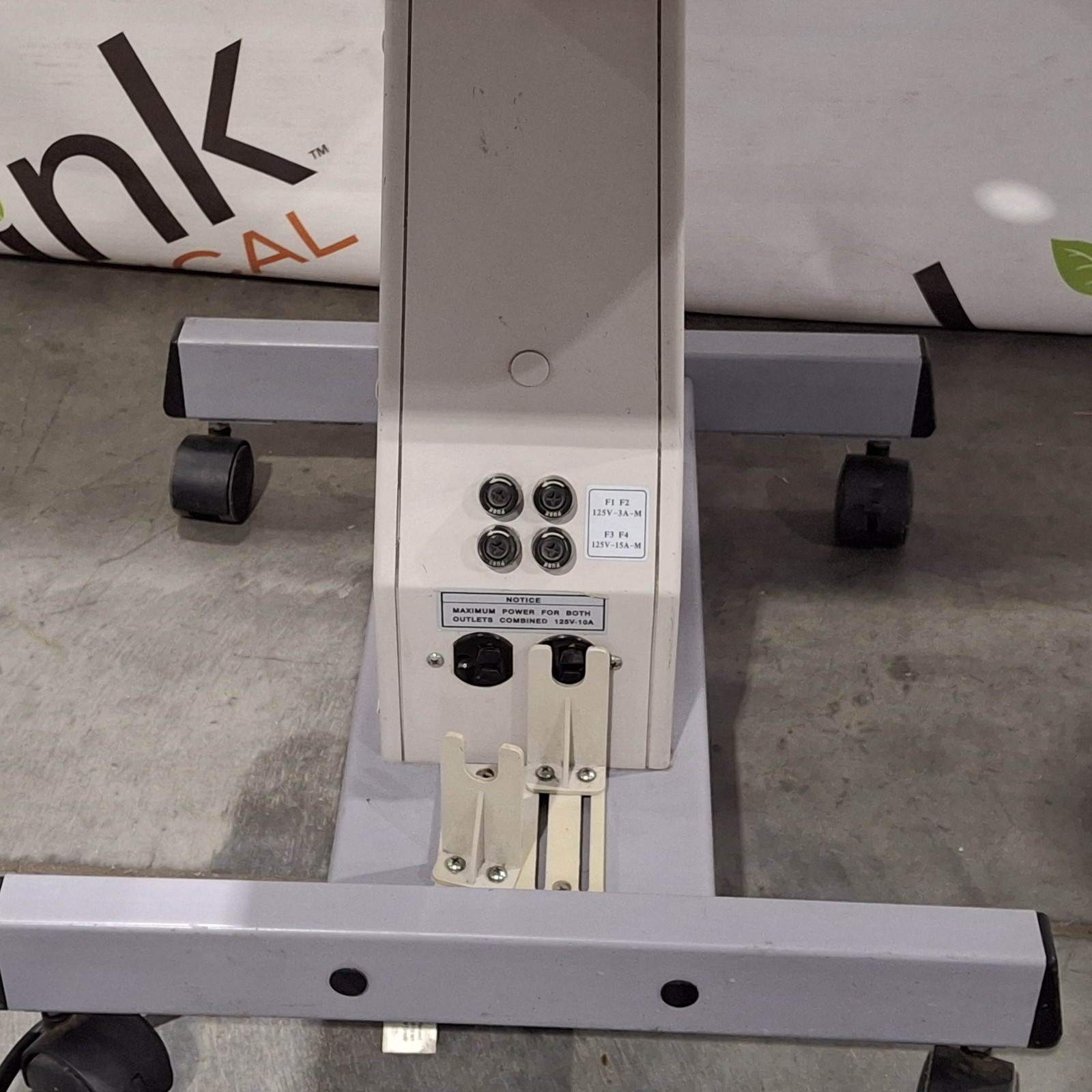 Topcon Medical AIT-16 Instrument Table