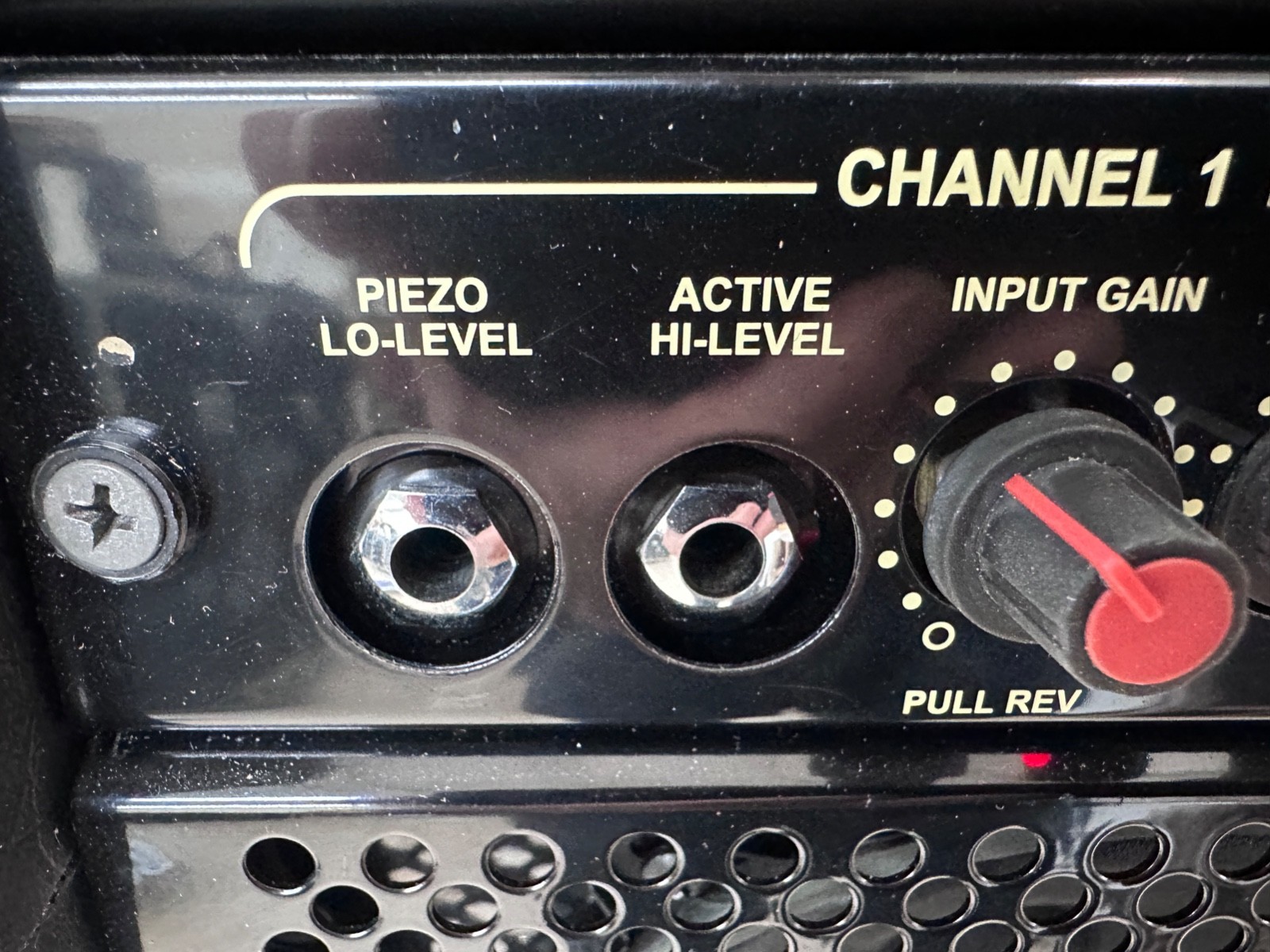 Trace Elliot Acoustic Amp TA100R Combo Amplifier - Working