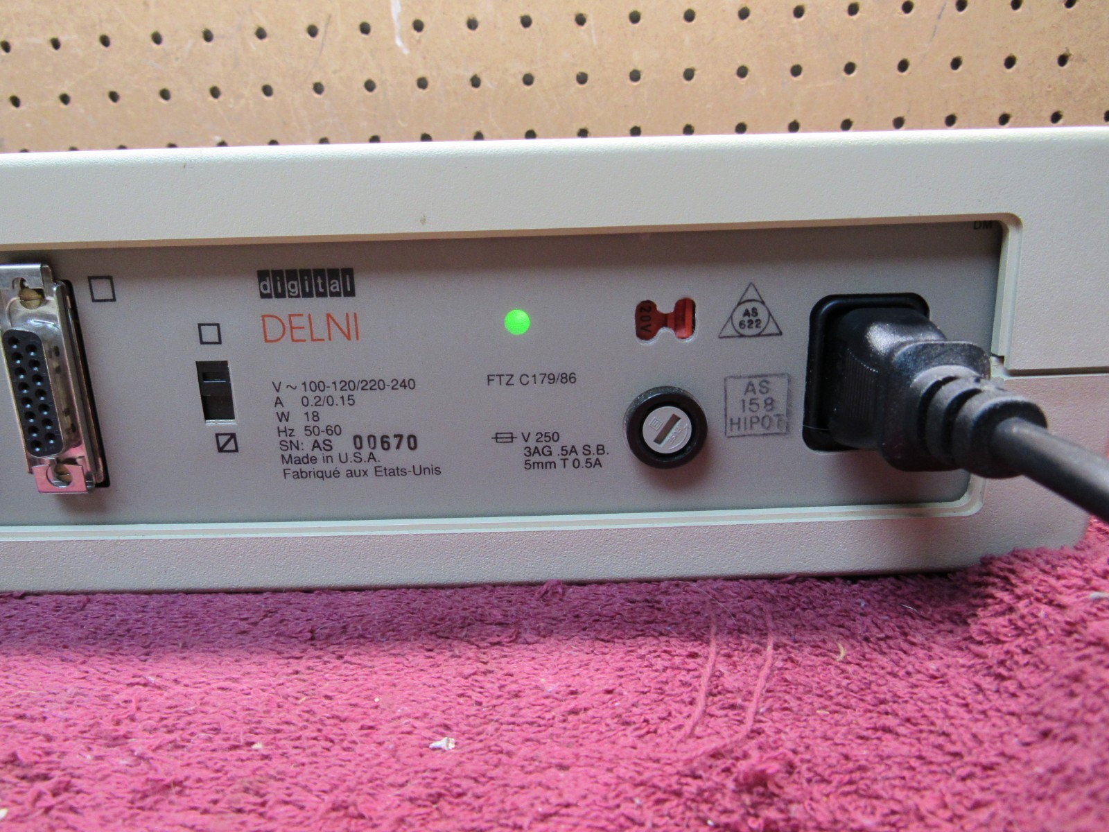VINTAGE DIGITAL DELNI-BA NETWORK HUB