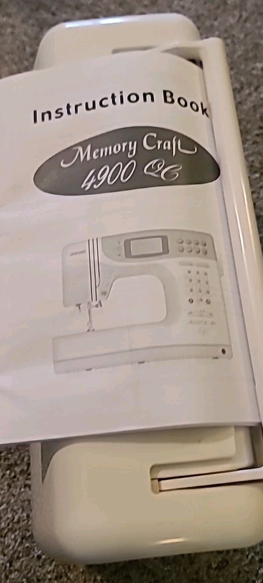 Janome Memory Craft 4900 QC Computerized Sewing & Quilting Machine