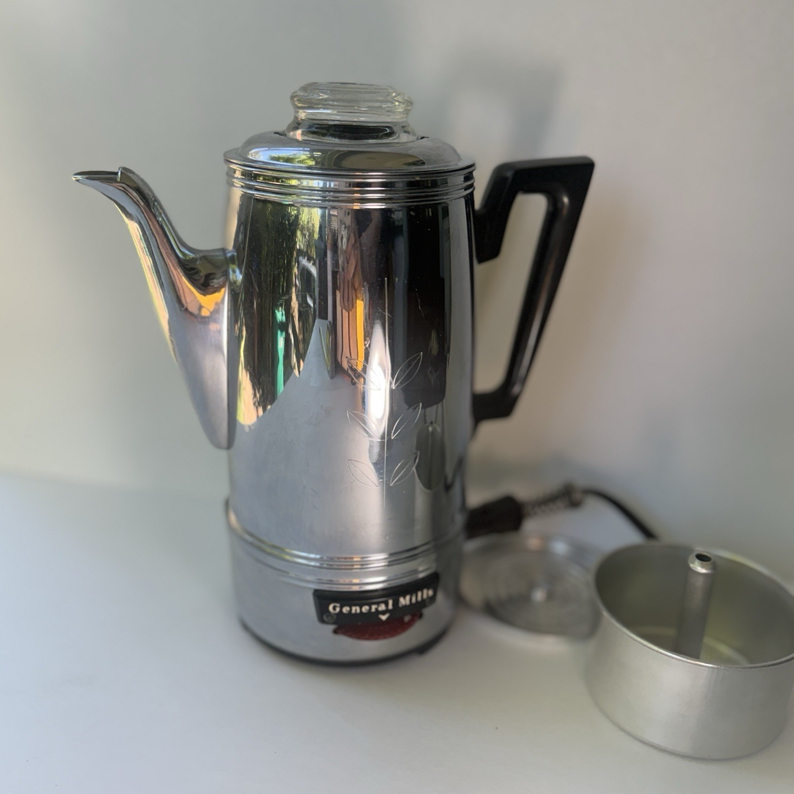 Vintage GENERAL MILLS Automatic Coffee Maker Percolator, works - RARE 1950s
