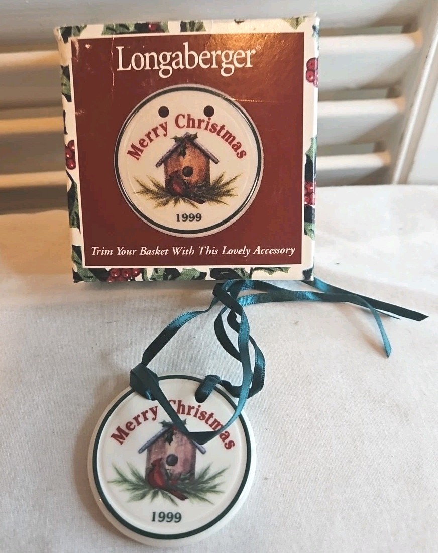 1999 MERRY CHRISTMAS TIE ON Mint In Damaged Box Longaberger Basket Accessory