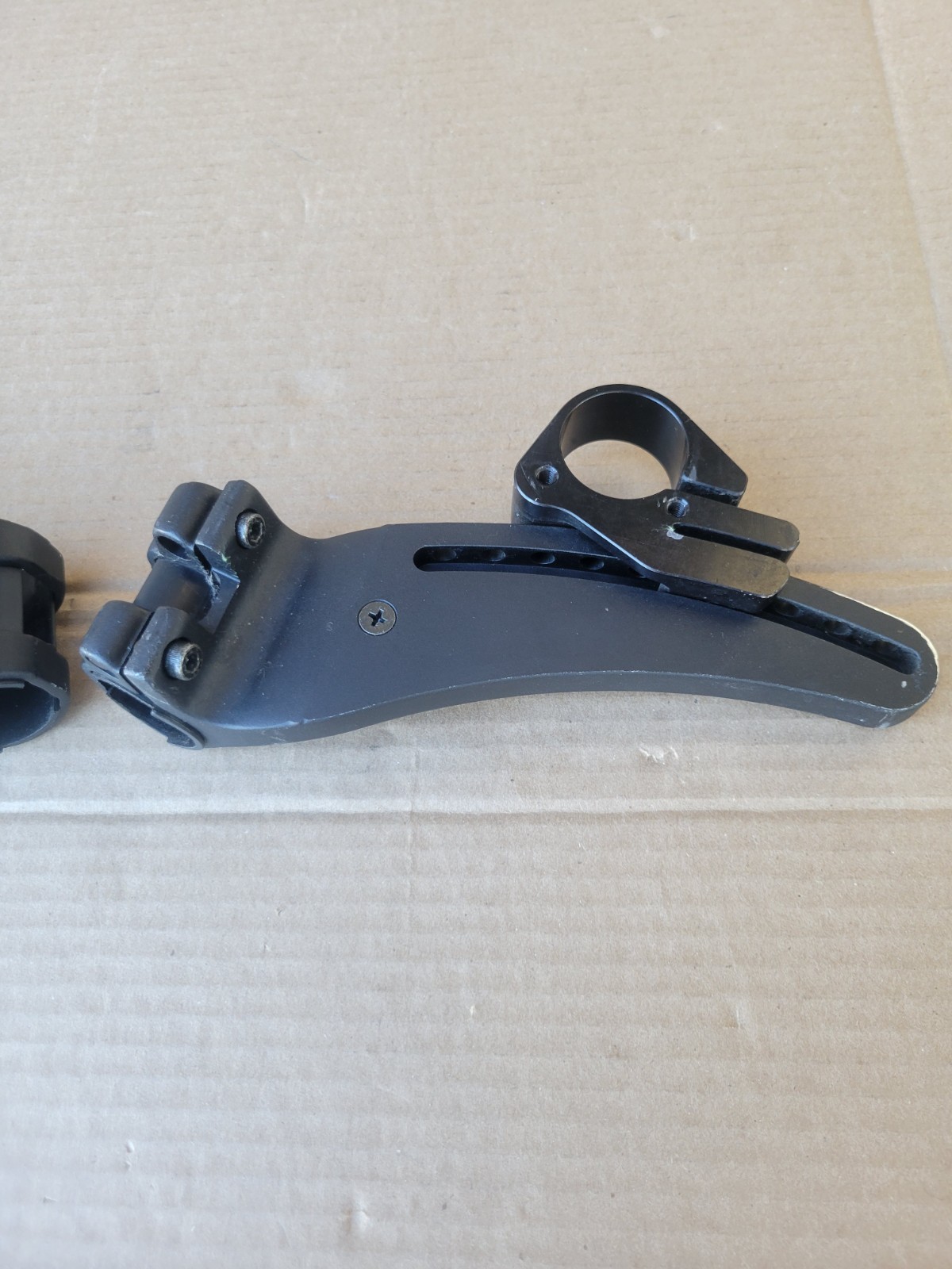 Quickie 5r Axle Plates For Back Wheels Mounting Brackets Wheelchair Parts