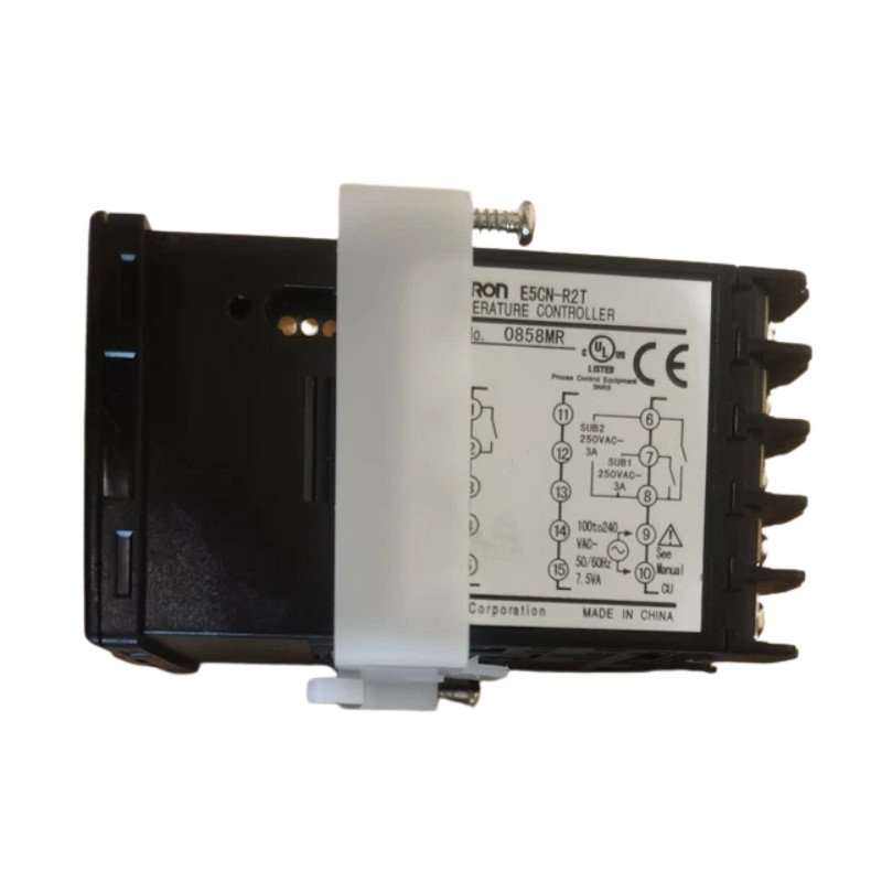 New In Box OMRON E5CN-R2T Temperature Controller E5CNR2T Free Shipping