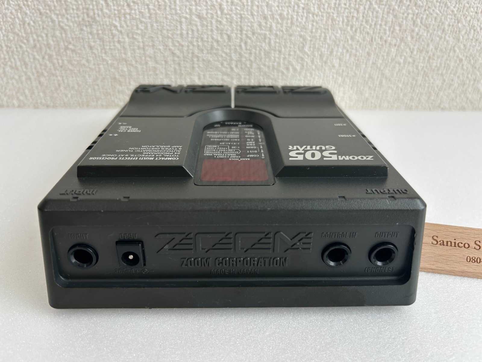 Zoom 505 Guitar Compact Multi Effects Processor, Amp simulator Used Tested Japan