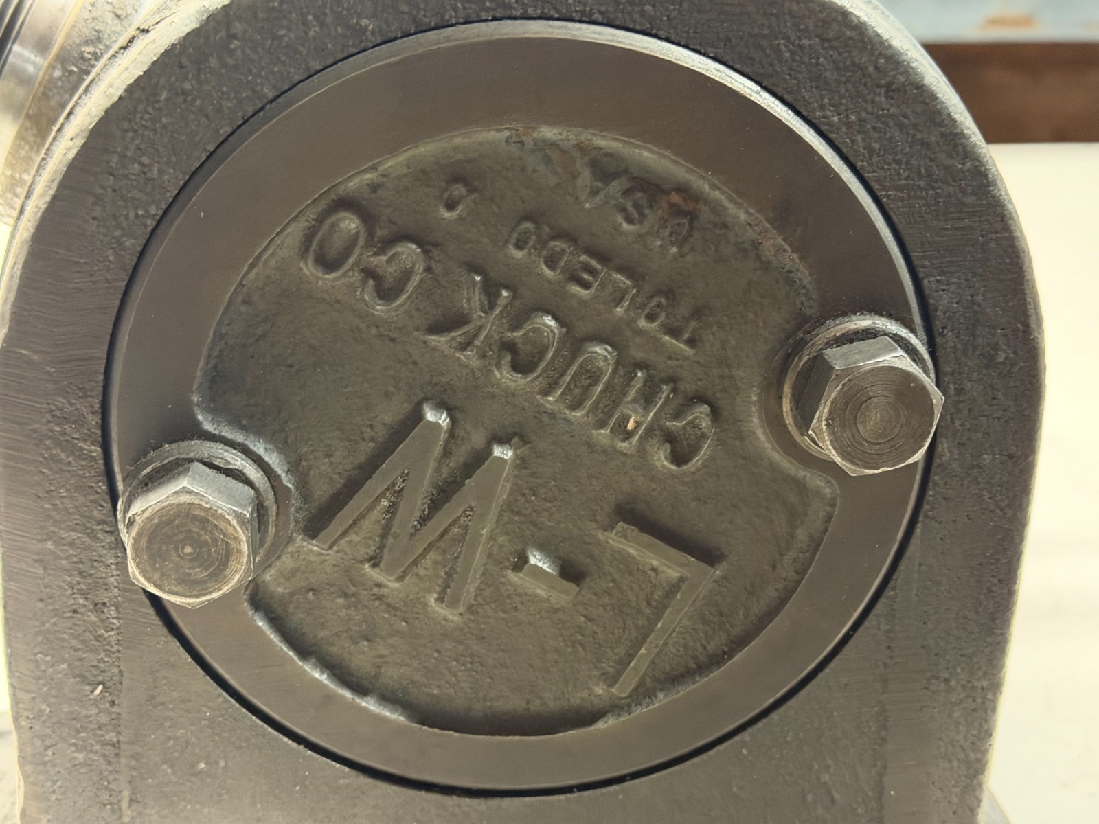 L W Chuck Co dividing head