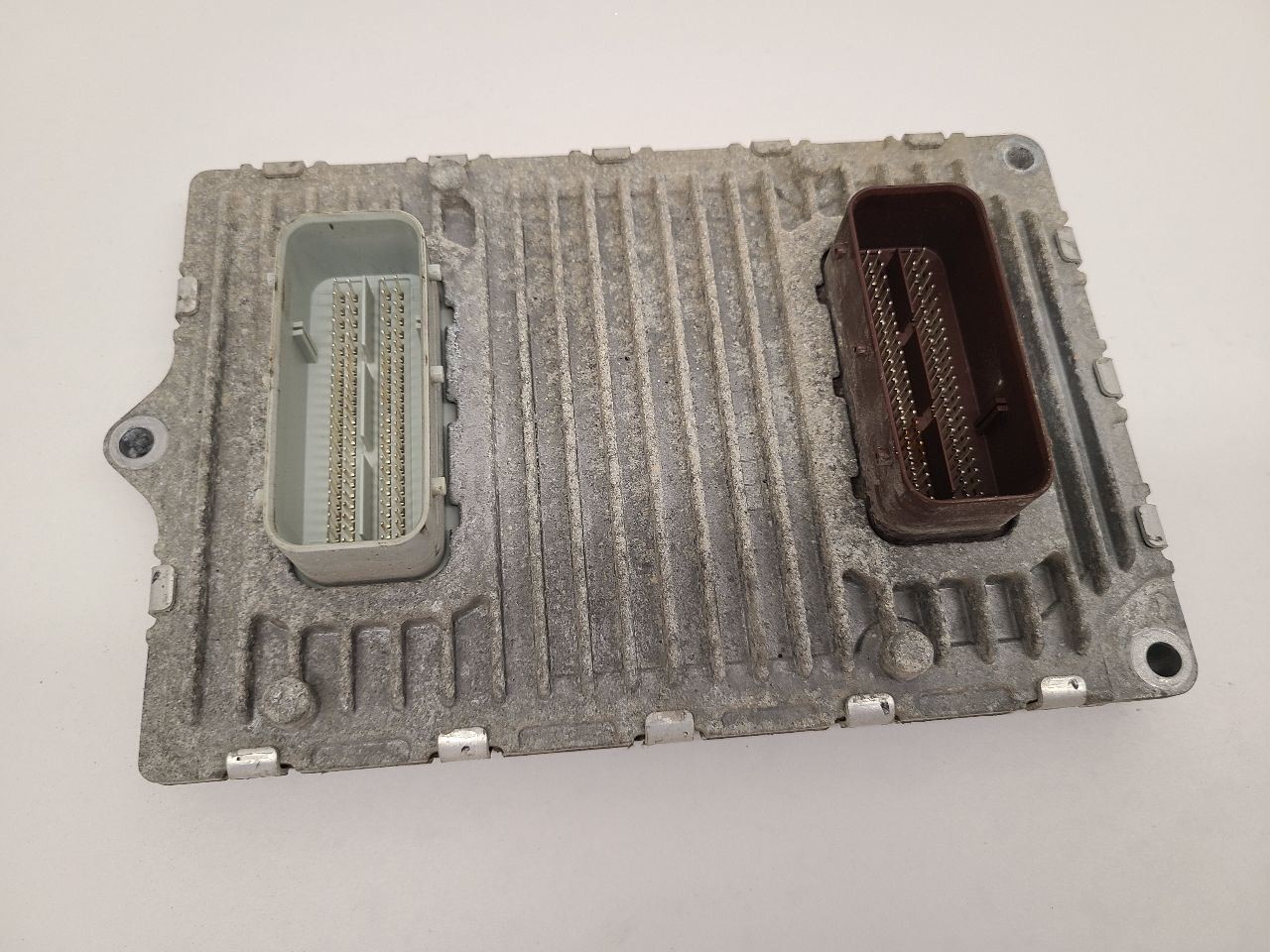 2012 12 DODGE CARAVAN Engine ECM Electronic Control Module 3.6L 05150657AA