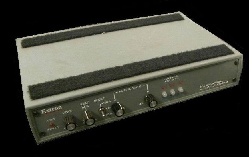 EXTRON RGB 108 UNIVERSAL ANALOG / ECL INTERFACE W/EXTRON SPARC BUFFER INTERFACE