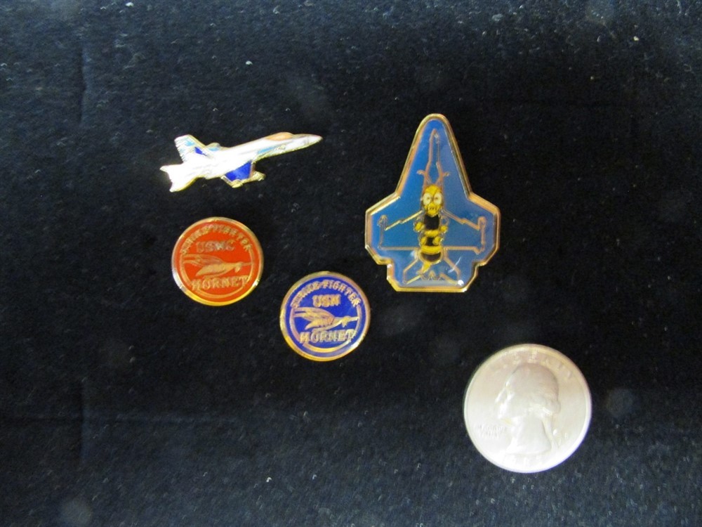 Set of 4  F-18 HORNET Cloisonné Aircraft Hat Jacket Pin US Navy USMC Squadron