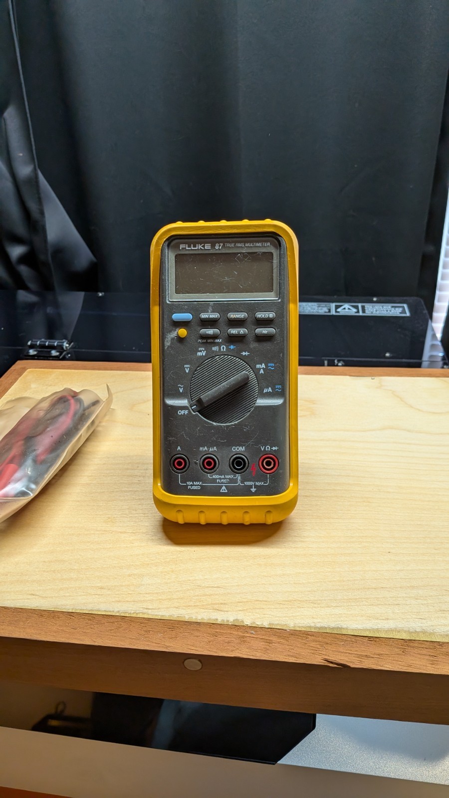 Fluke 87 Digital multimeter with additional lead ends