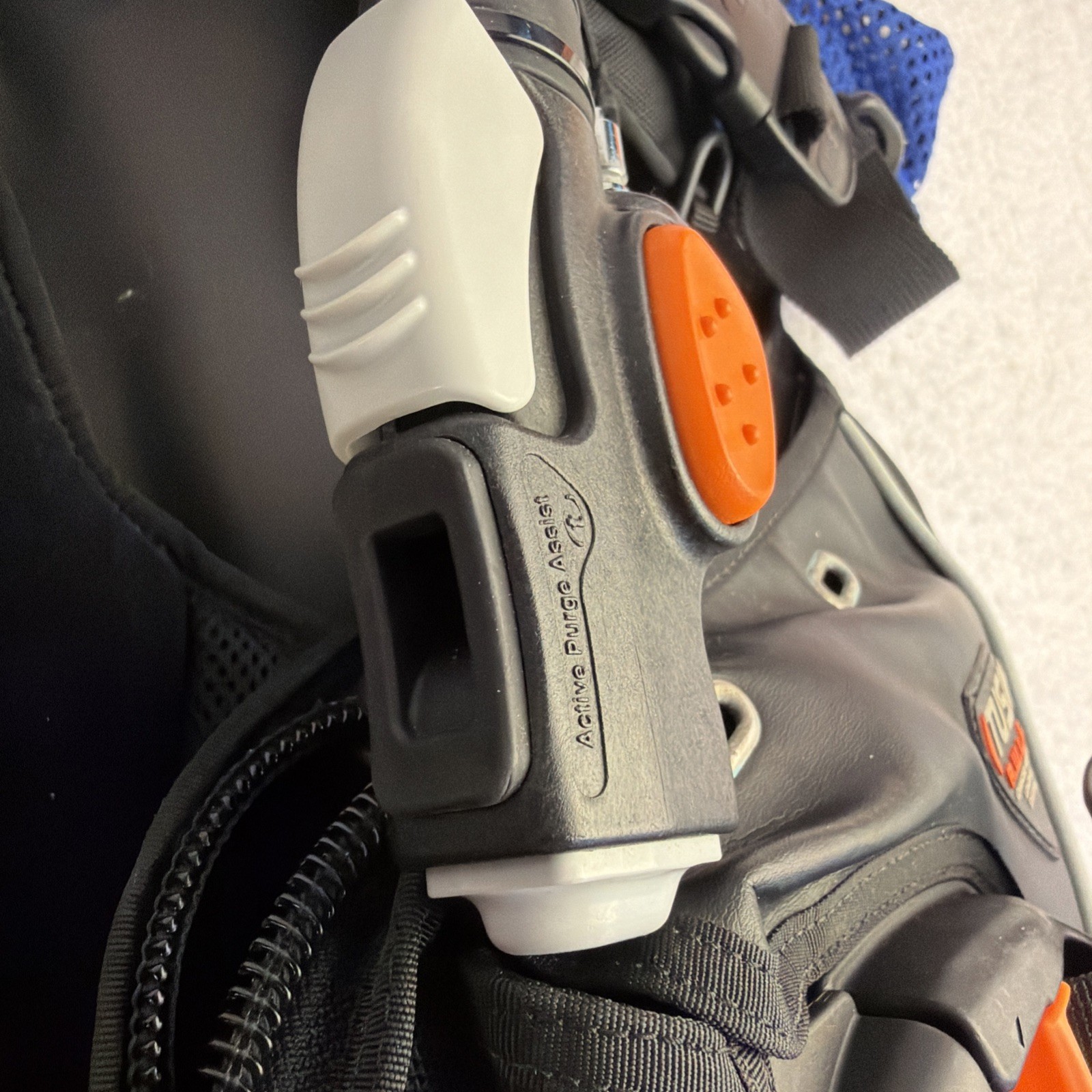 Tusa Conquest Scuba Diving BCD Excellent Condition