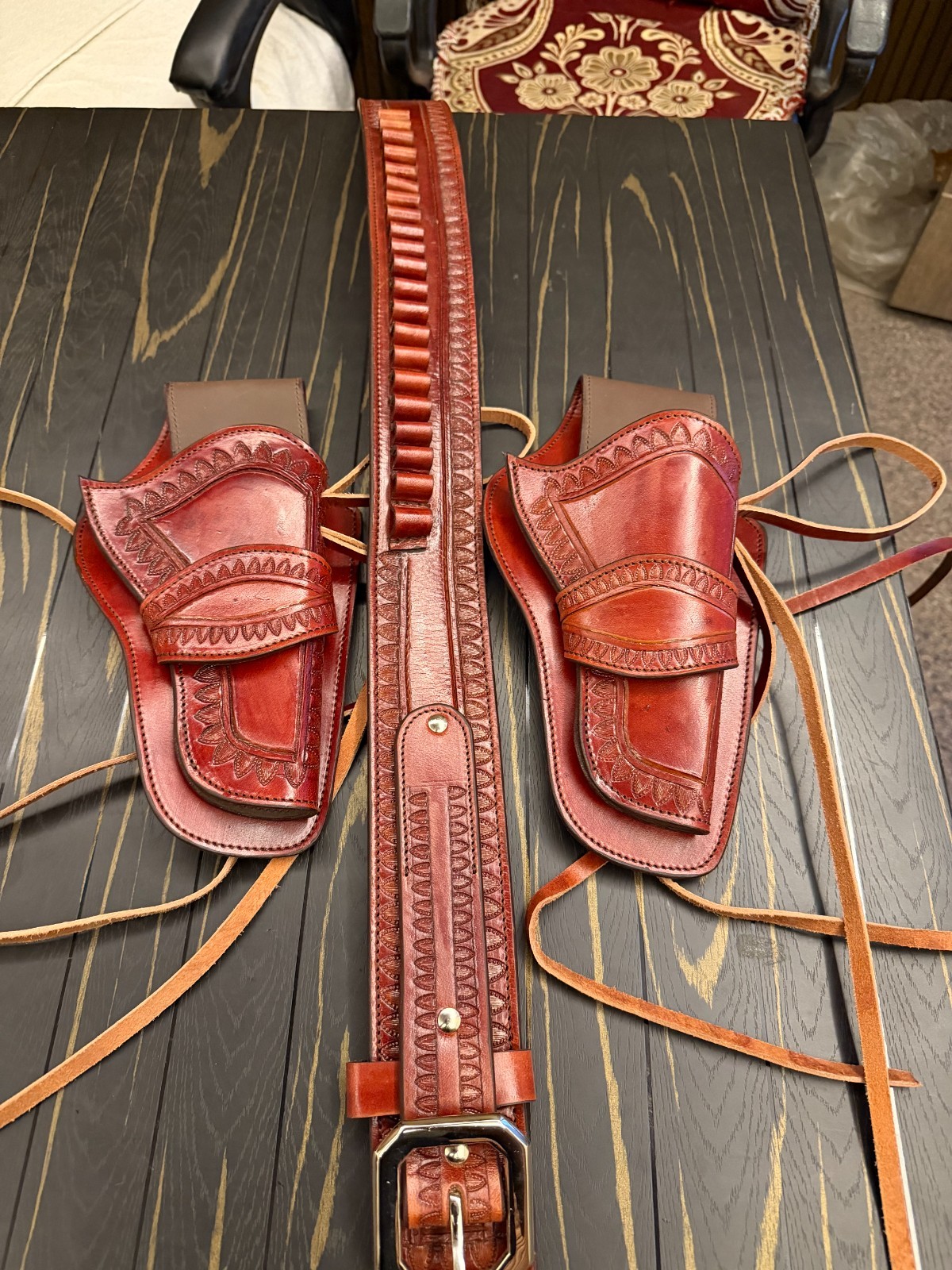 Western Gun Double Holster Belt Leather Revolver Pistol  .22 .38/357 .44/45 Cal