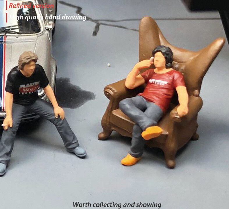 1:64 Painted Figure Mini Model Miniature Resin Diorama Sofa Smoking Man Talk Set