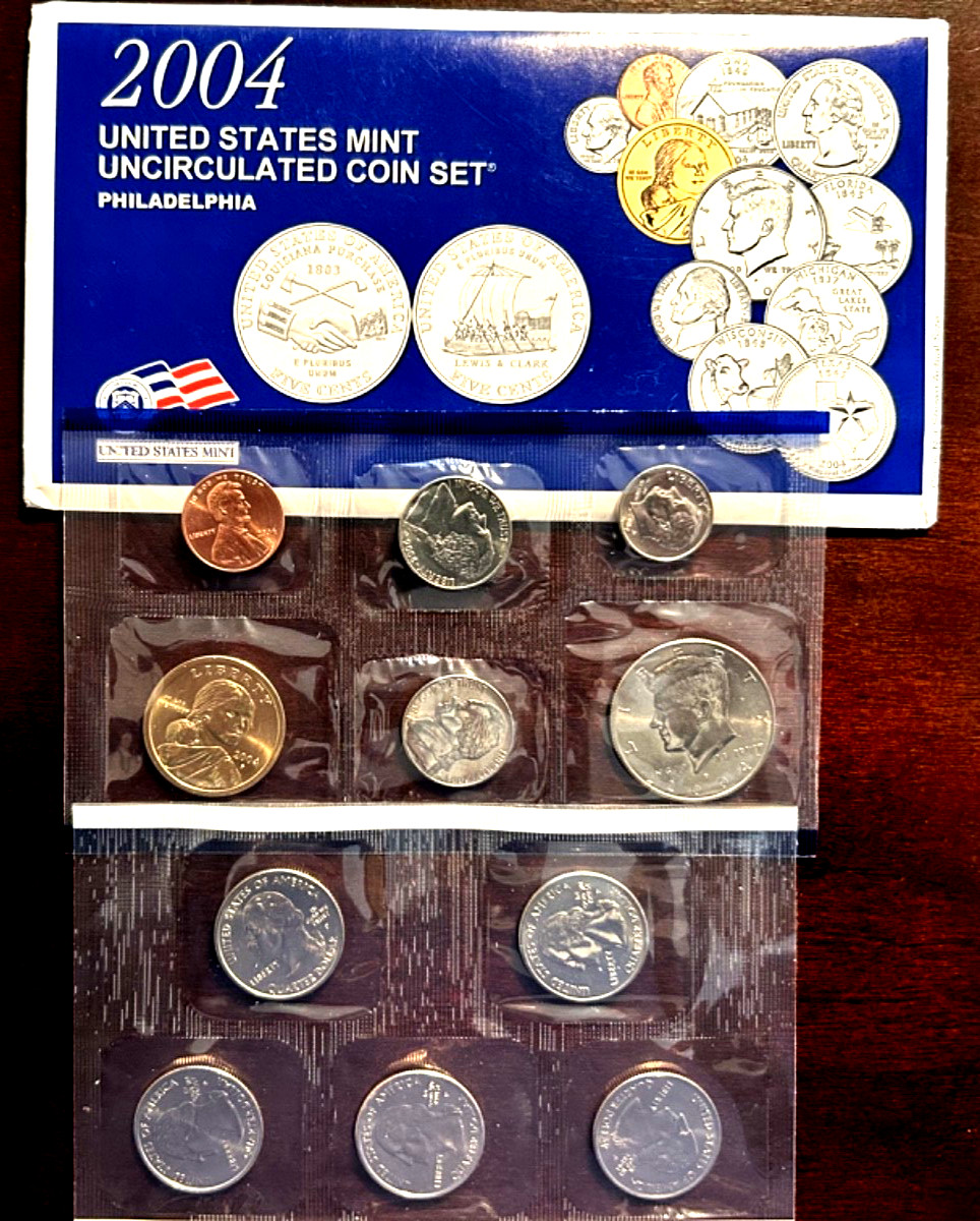 2004-P & D UNITED STATES MINT  , UNCIRCULATED COIN SET ,COA {2 } SETS 22 COINS