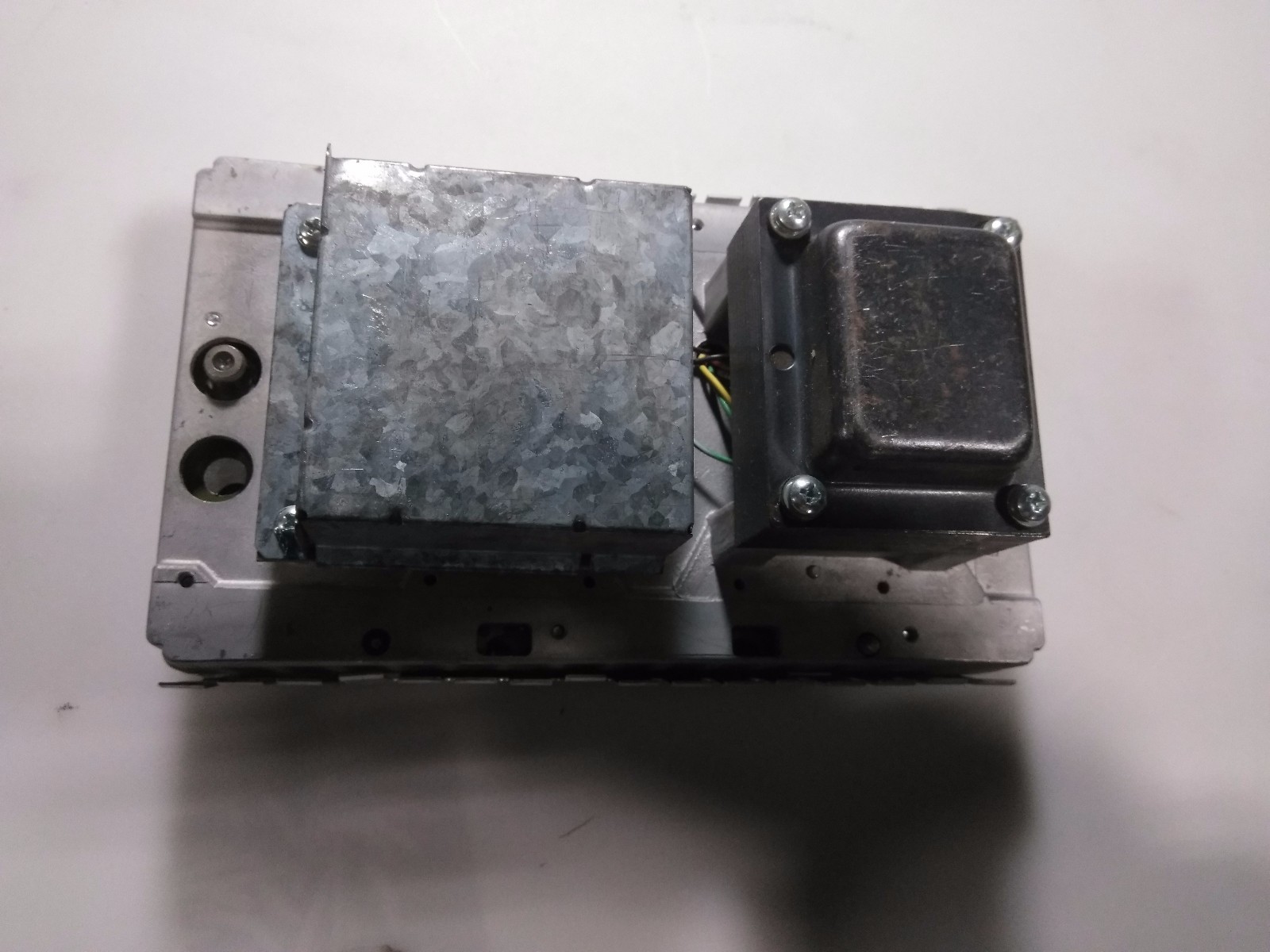 GENERAL INSTRUMENT JLC-7-450-2W AMLIFIER