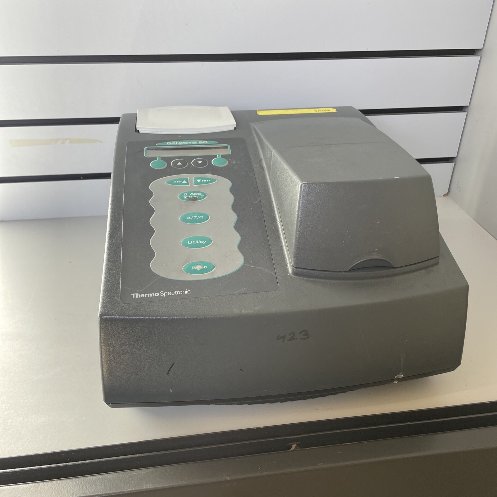 Thermo Fisher Scientific Spectronic Genesys 20 Spectrophotometer 4001/4 PARTS