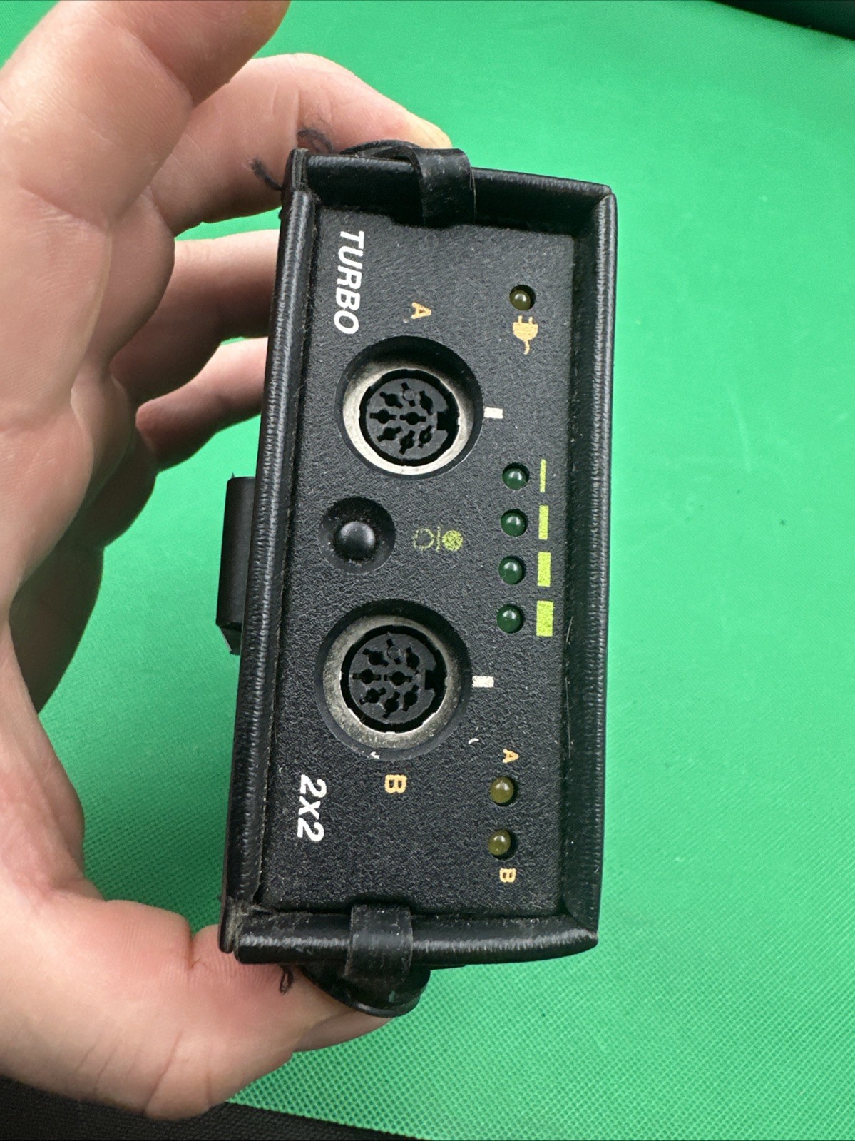 (#72). Quantum Turbo Battery 2X2 (Without Charger) [No testing].