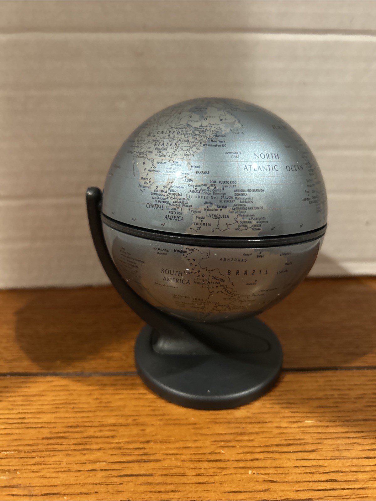 Vintage 2001 REPLOGLE Mini Globe 6” Tall w/ Stand Desk Globe EUC