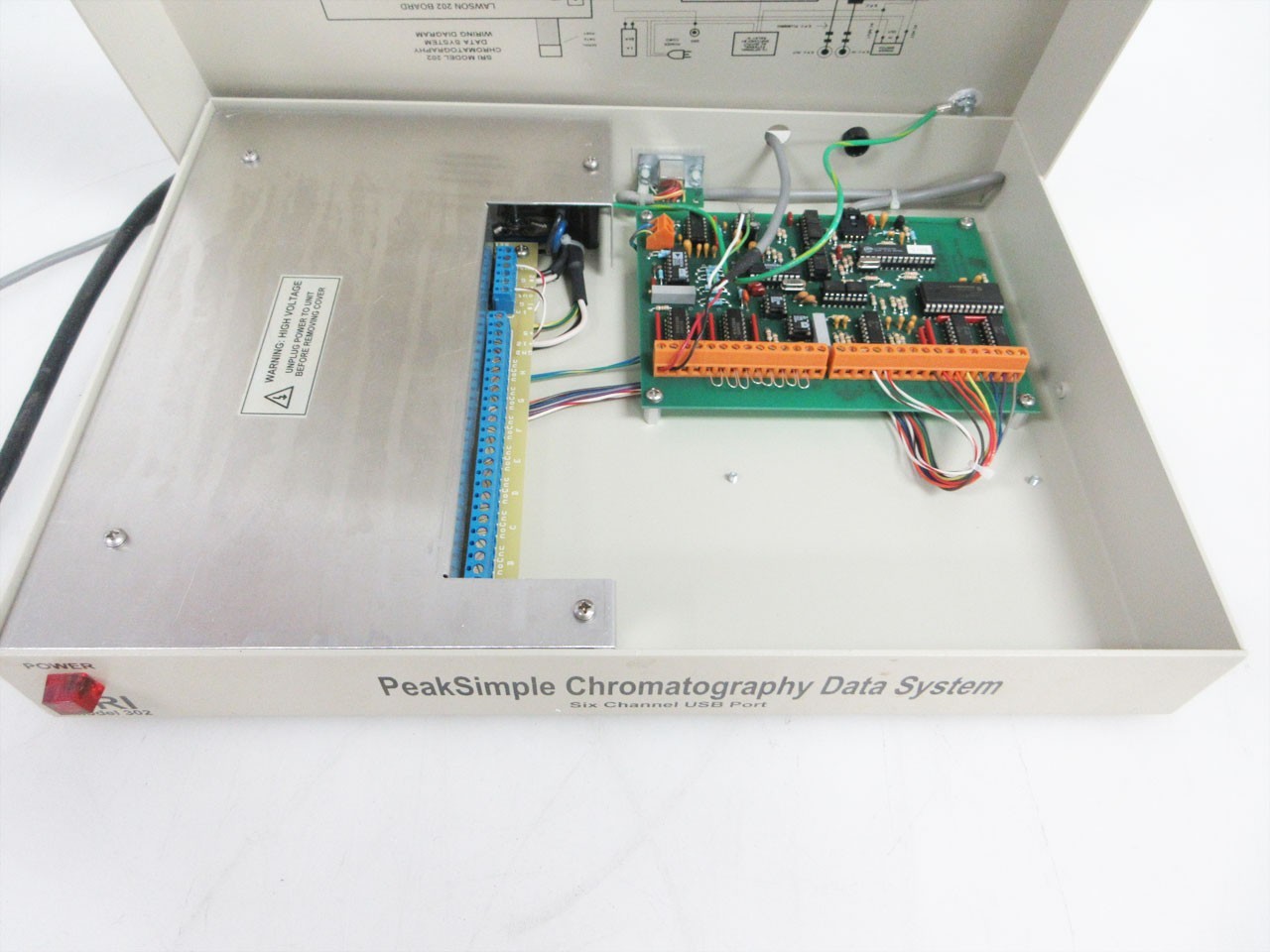 SRI 302 PEAKSIMPLE CHROMATOGRAPHY DATA SYSTEM FOR GC & HPLC CHROMATOGRAPHY
