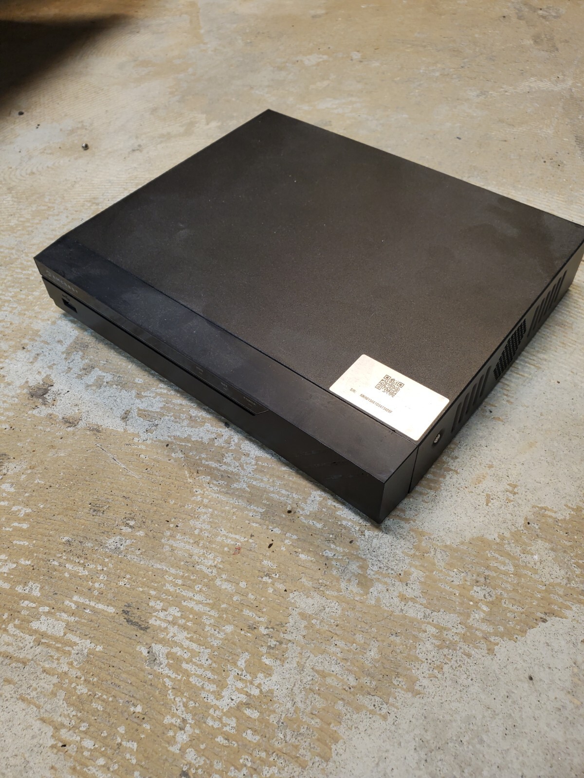 Amcrest Security Network Video Recorder S/N AMR013A61D347348F