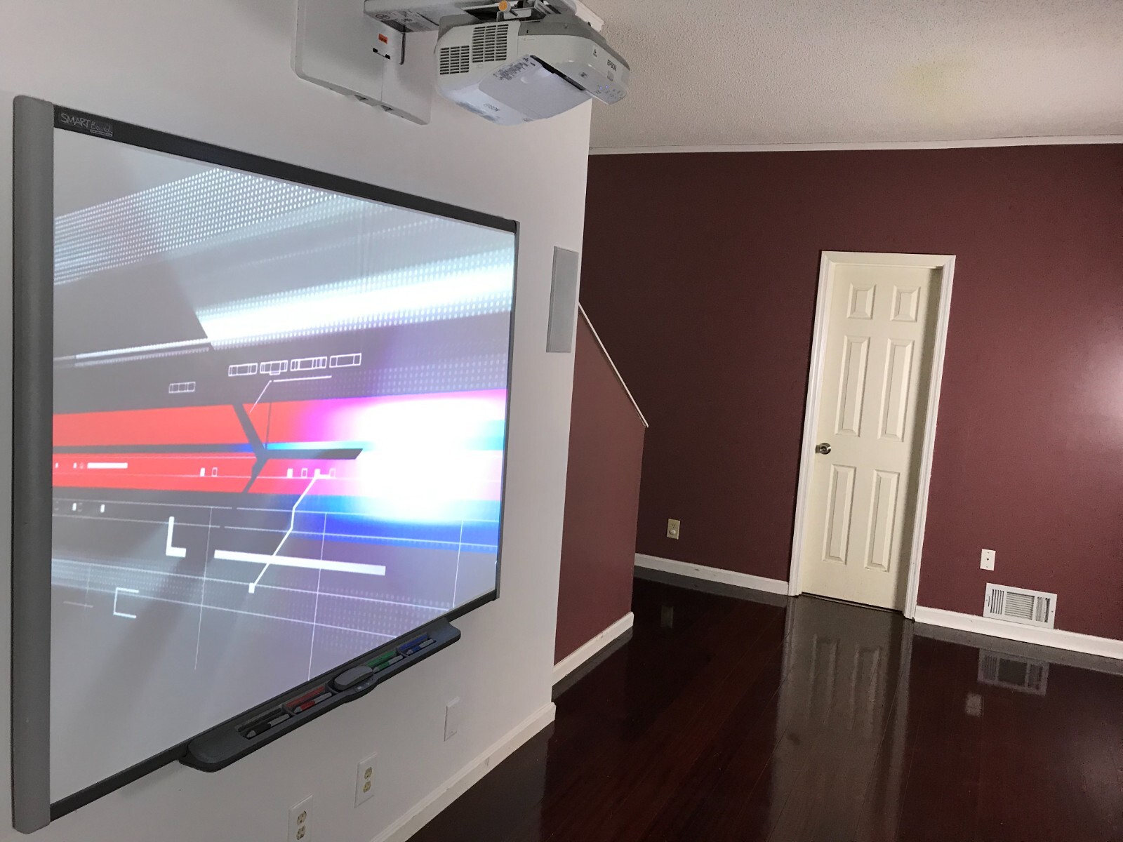 Interactive whiteboard system SB680 for school