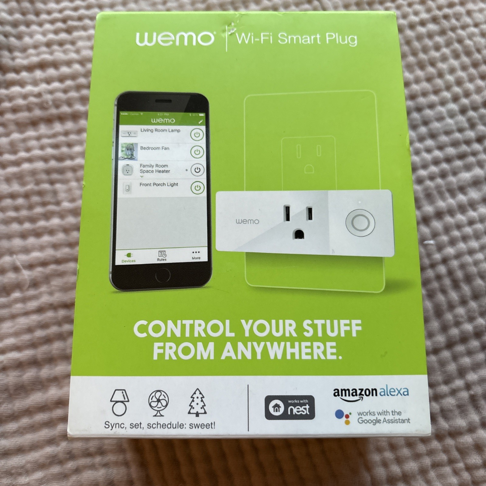 WeMo F7C063 WiFi Smart Plug with Alexa, Google Assistant and Nest Systems