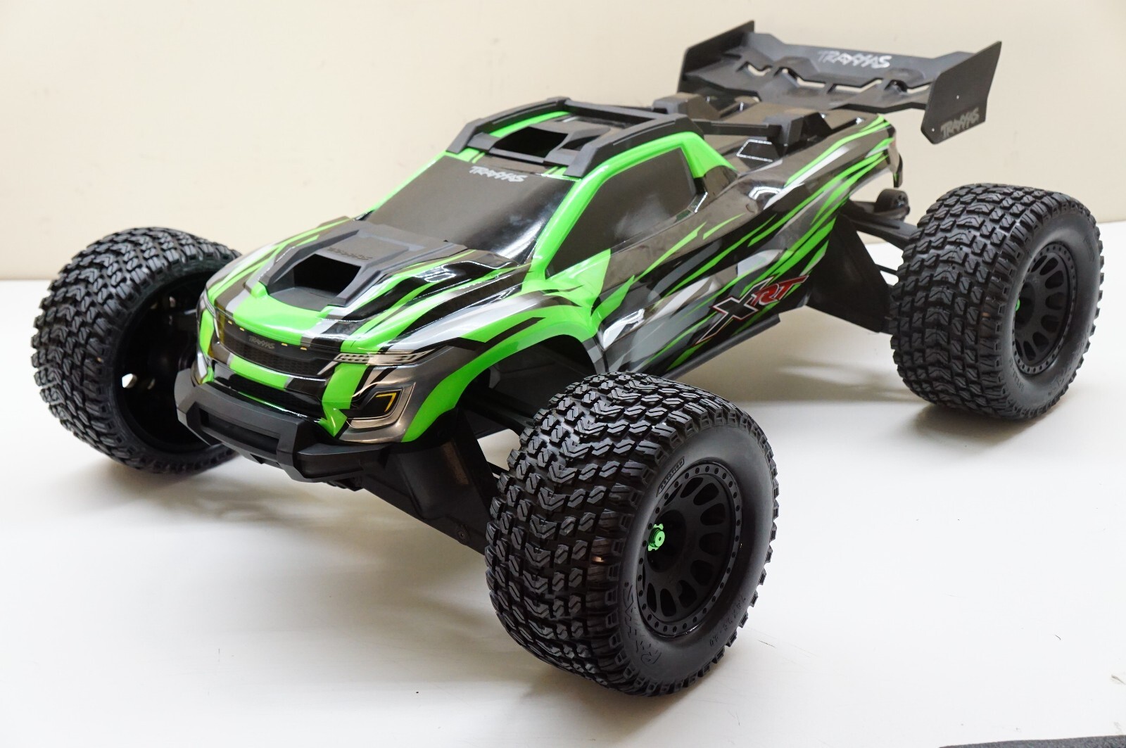 Body Savers for Traxxas XRT - Front & Rear Crack Protection Body Trim Stiffener