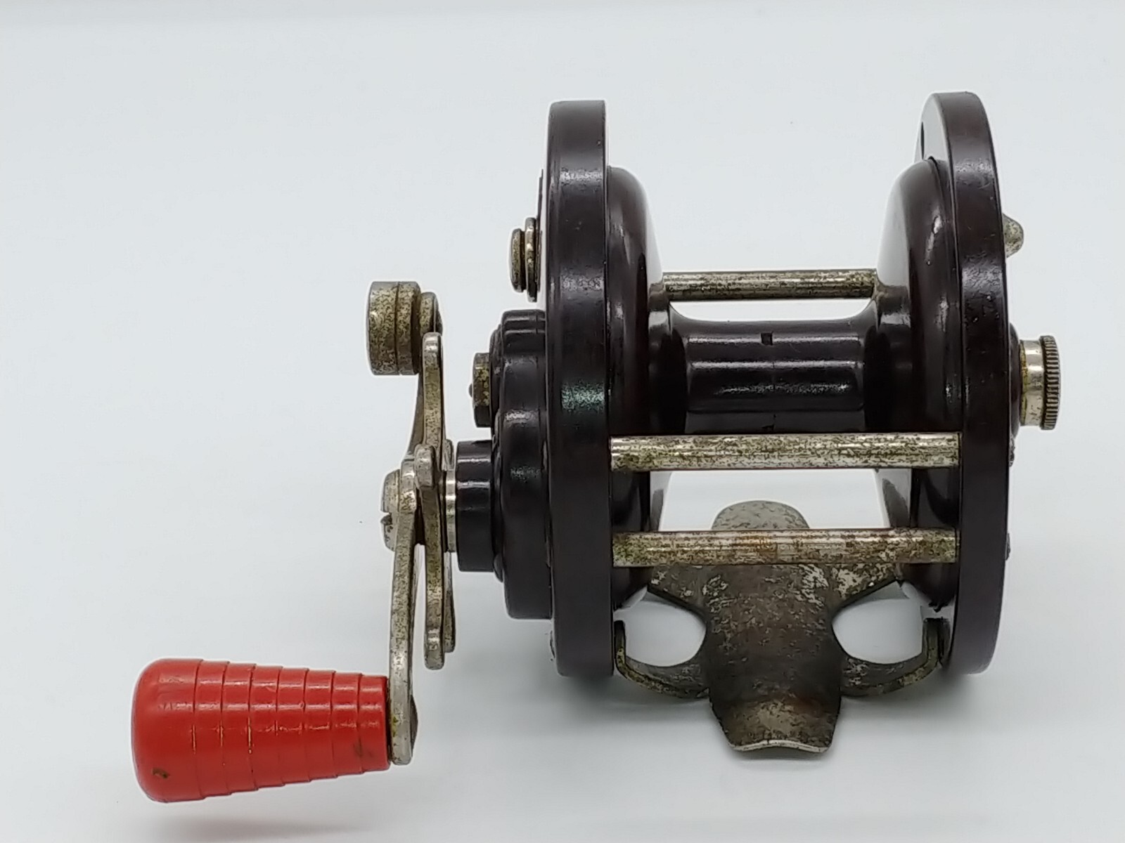 Penn No. 85 Bait Casting Reel