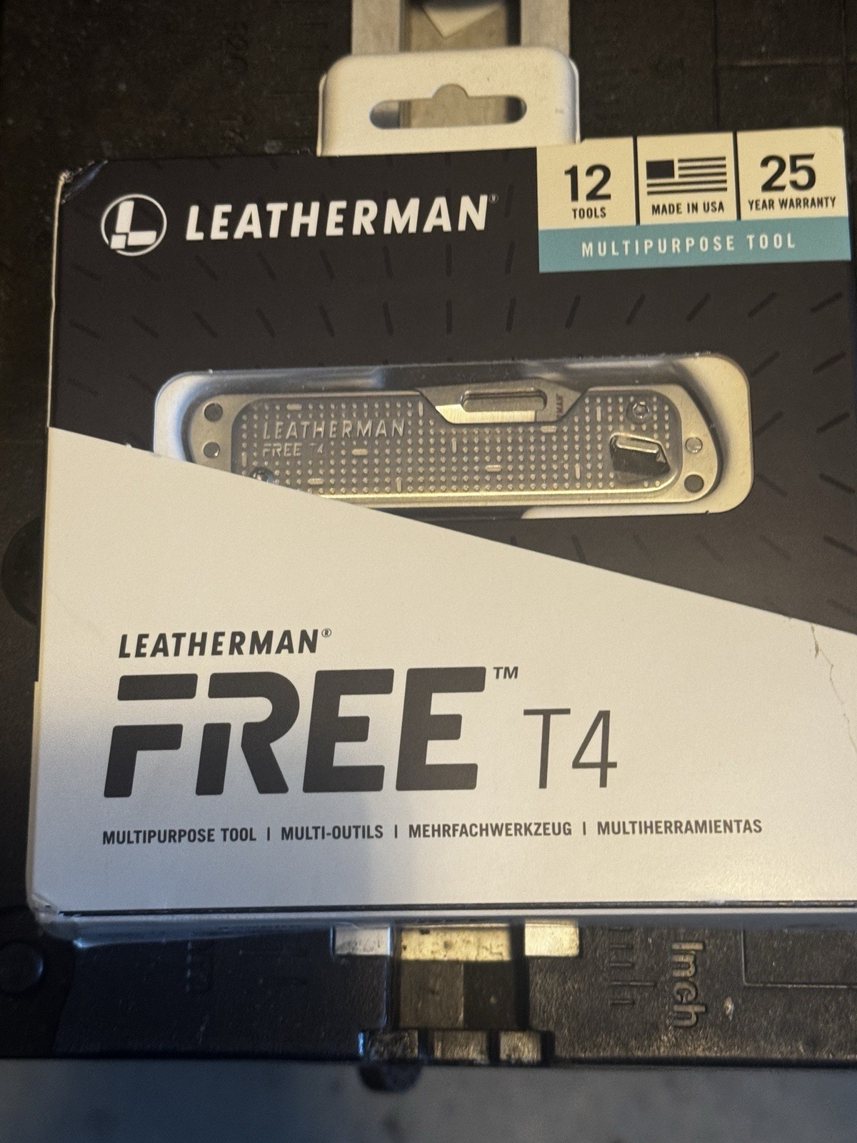 Leatherman Free T4 Multitool - Magnetic Locking - NEW (RETIRED) IN BOX.