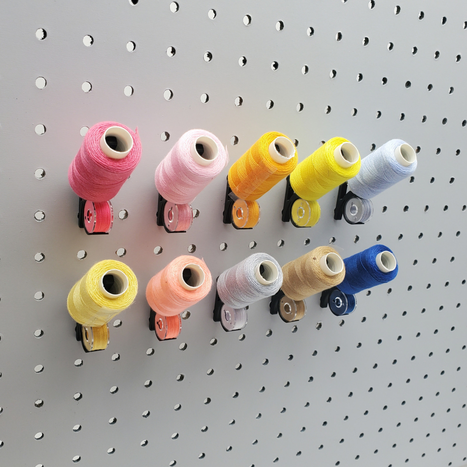 20pk, Thread & Bobbin 1/4" Pegboard Accessory, Sewing Thread Storage Hooks