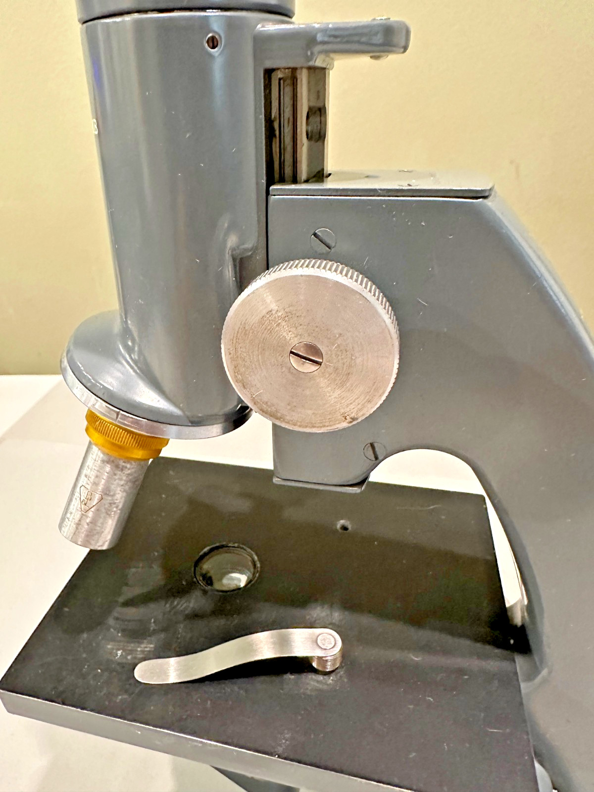 BAUSCH & LOMB IST Vertical Monocular Microscope 10X & 43X Magnifying Lens