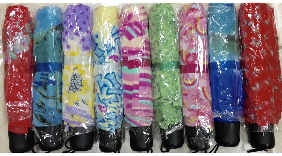 60 Mini Umbrellas Wholesale Lot. Assorted Prints.