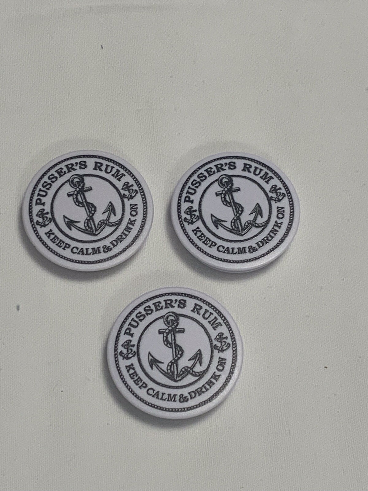 New lot of 3 PUSSERS RUM Phone Holder Stick On 3M