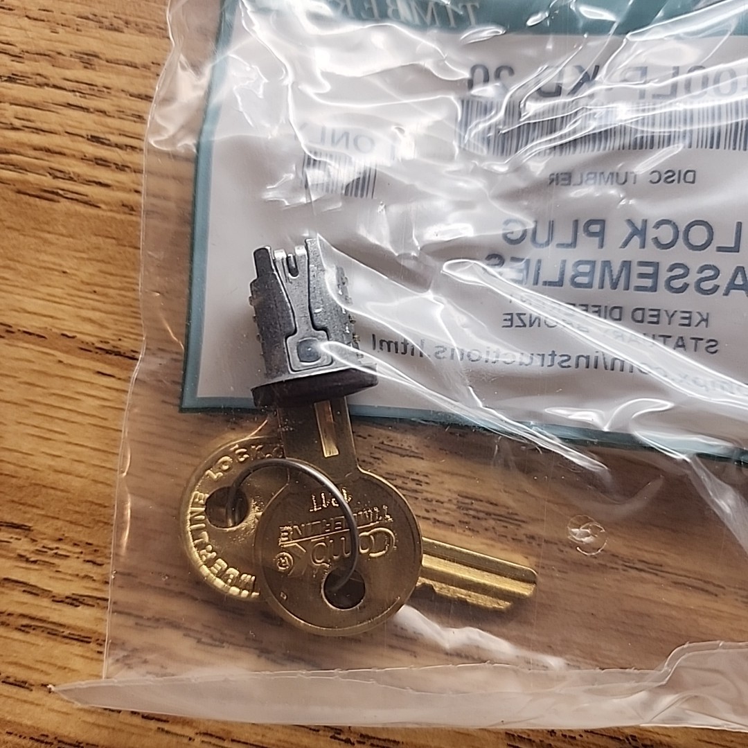 Locksmith Lock Plug Assembly Replacement Lot W/ Extra Cores & Espagnolette Locks