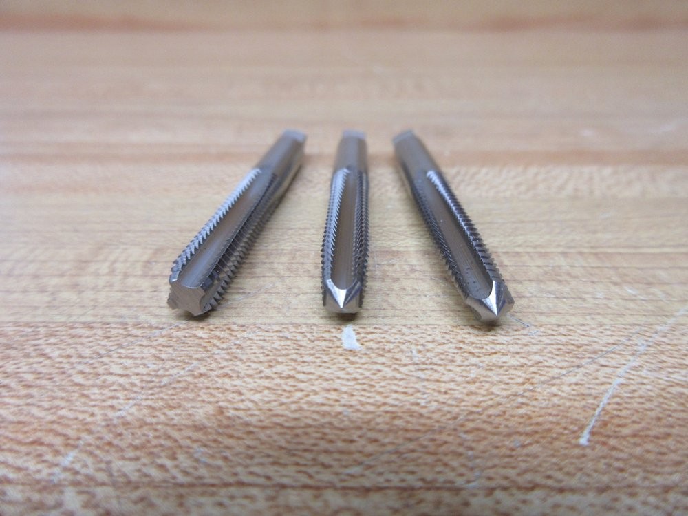 Hertel 02385318 Hand Tap Set