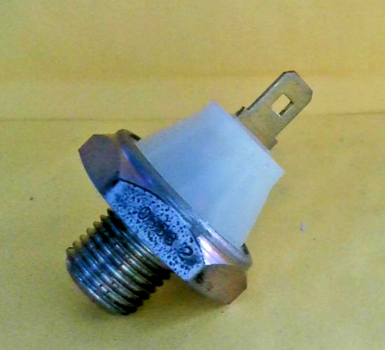 50510 Oil Pressure switch- fits Bedford/Rover/Saab/Vauxhall models as listed