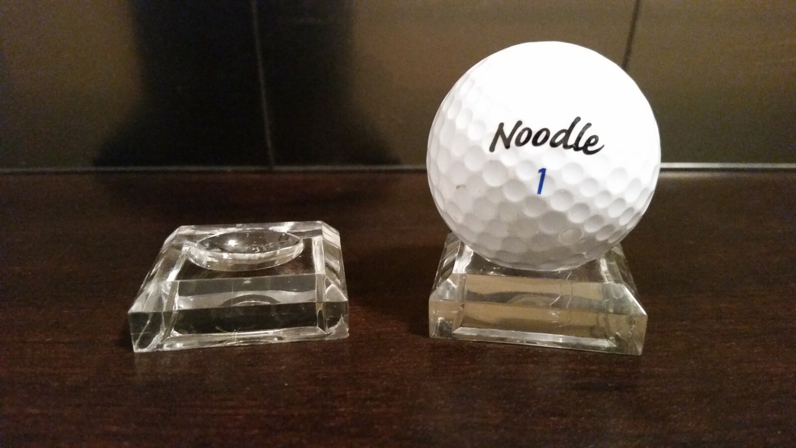 10 Large 1-1/2" Dimple Display Stands For Hand, Ping Pong, Racket Balls