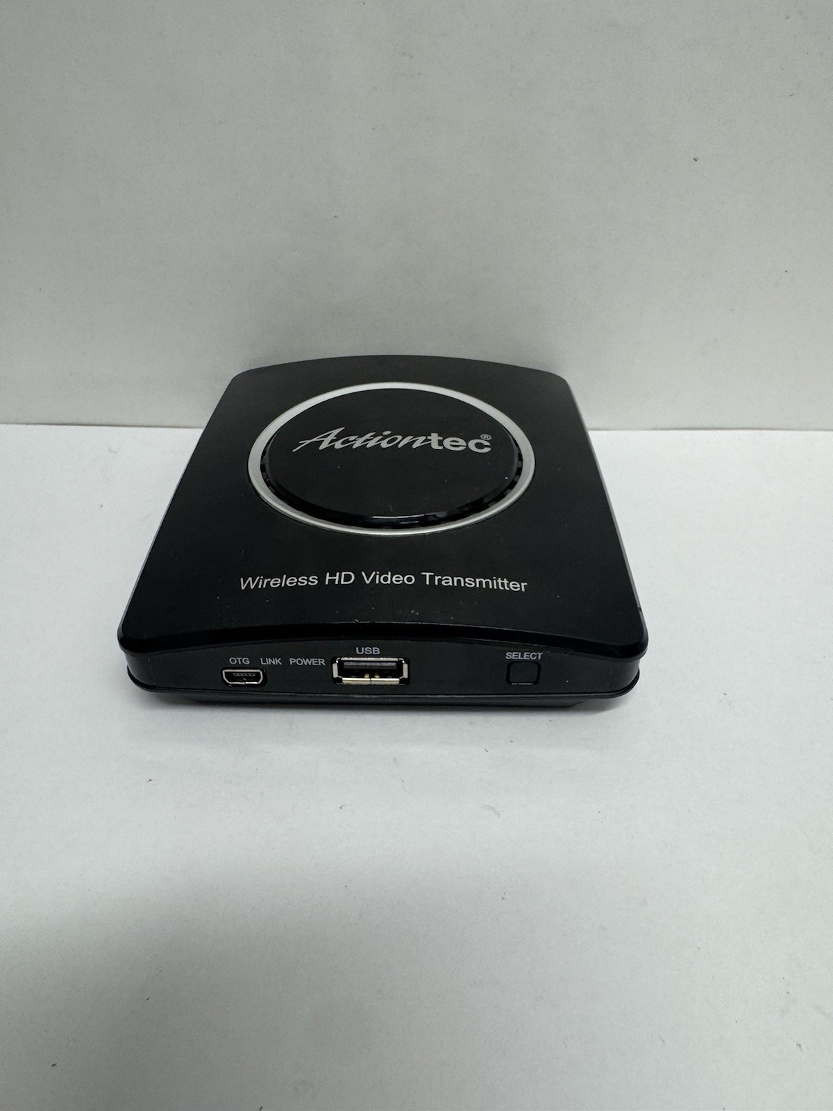 Actiontec MWTV2TX Wireless HD Video Transmitter MyWirelessTV2 Powers On