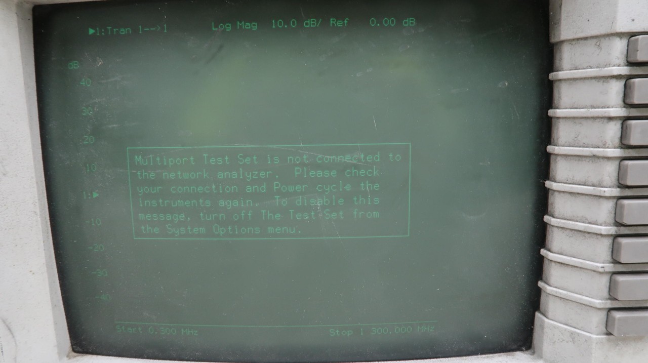 HP 8712ET RF NETWORK ANALYZER M0262
