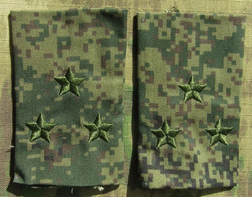 Russian Digital camouflage shoulder slides for rank of Colonel