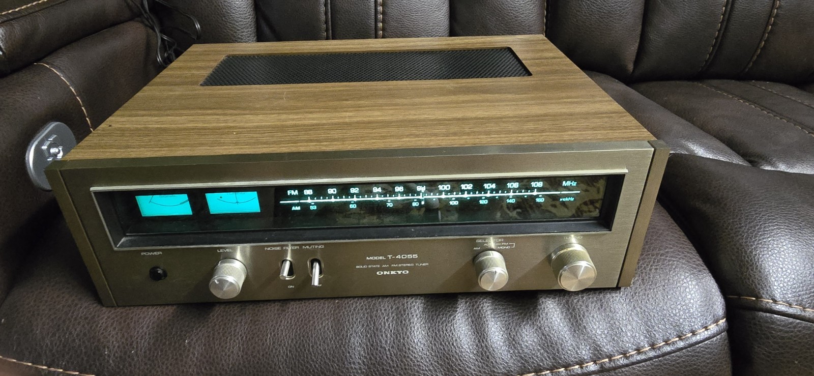 Onkyo Vintage T-4055 AM/FM Tuner