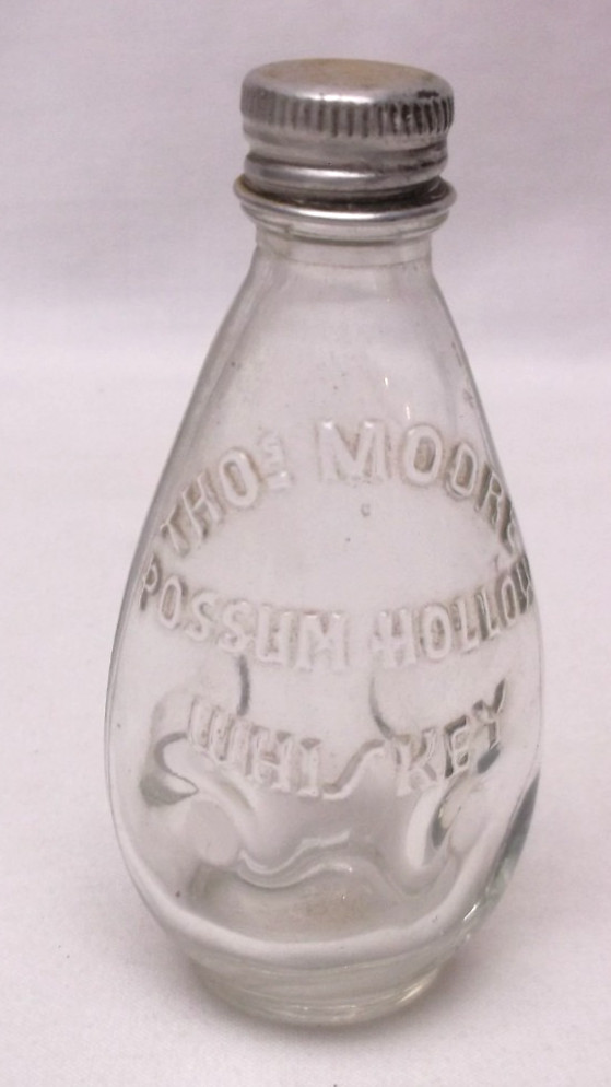 Tho's Moore Possum Hollow Empty Whiskey Bottle Pinch Sides