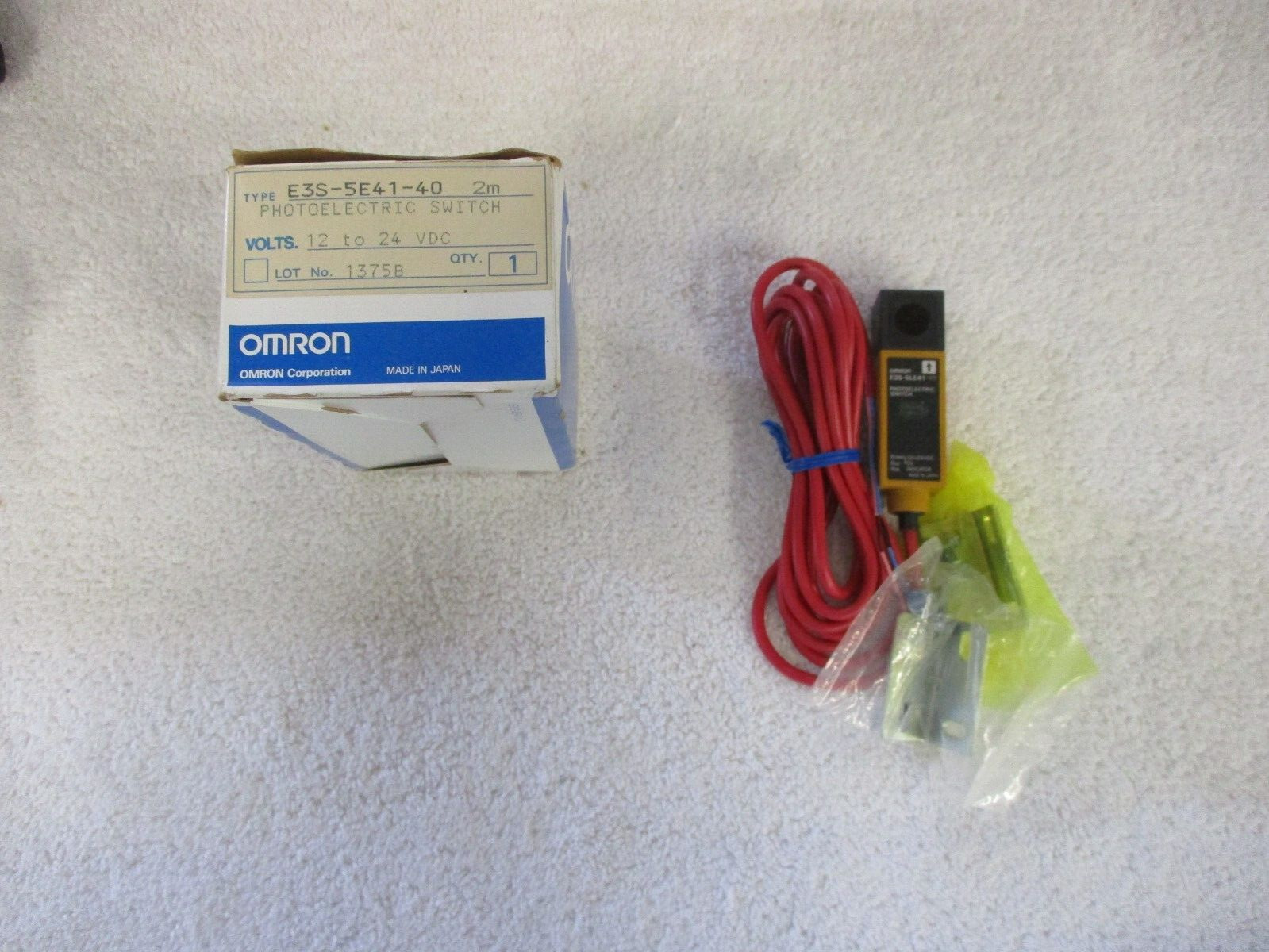 NIB Omron Photoelectric Switch     E3S-5E41-40